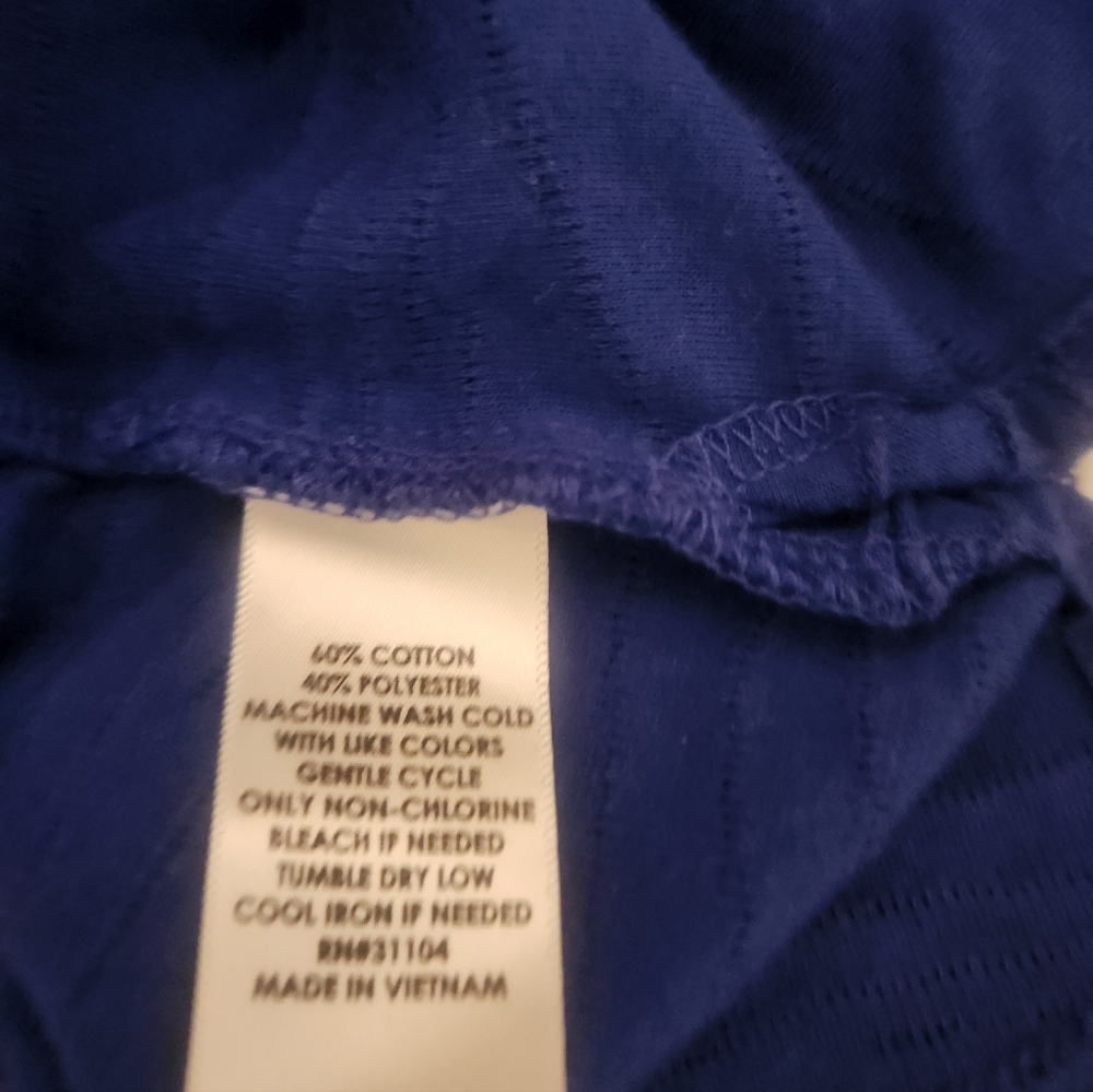 Beautiful Royal Blue Wave Pattern Top - Picture 6 of 7
